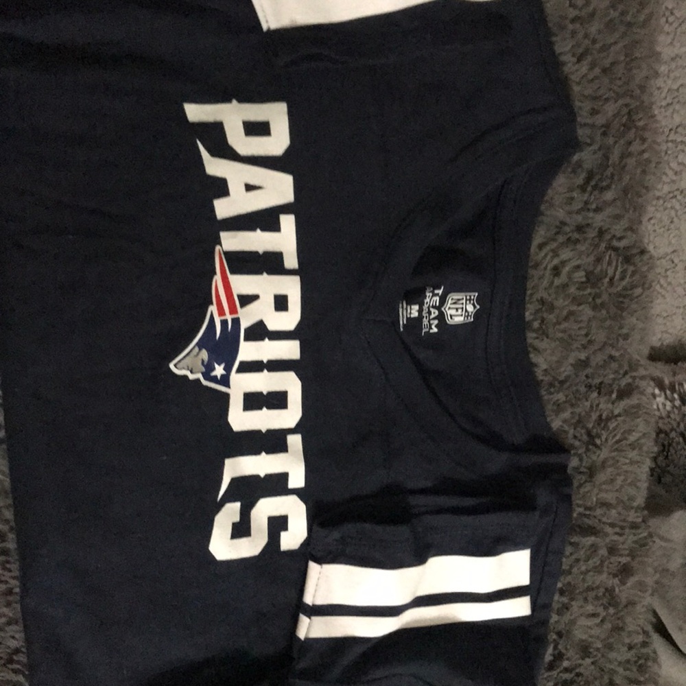 NFL patriots girls team shirt